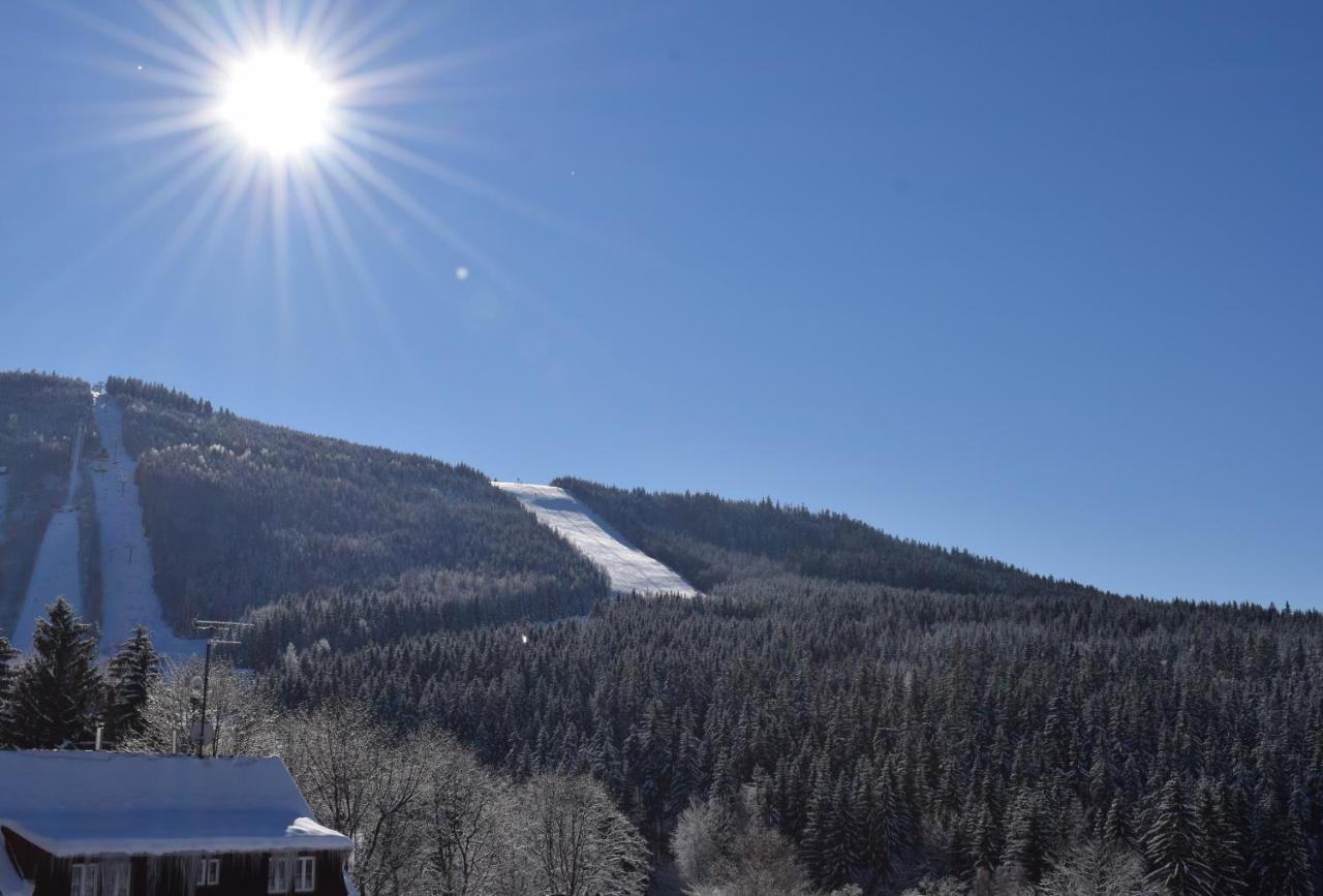 Grand Harrachov Pension V Centru Eksteriør bilde